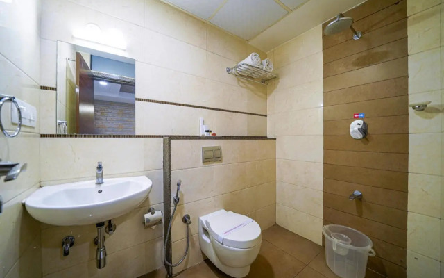 OYO Premium K R Puram