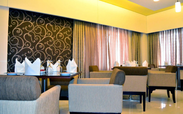 Hotel La Villa Western