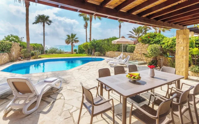 Resitour - Apollo Beach Villas