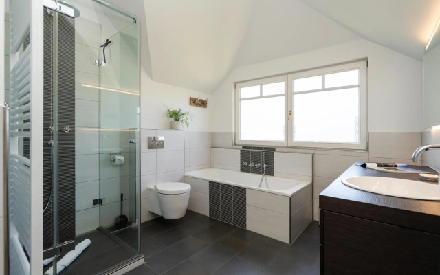 Am Sandwall Westseite