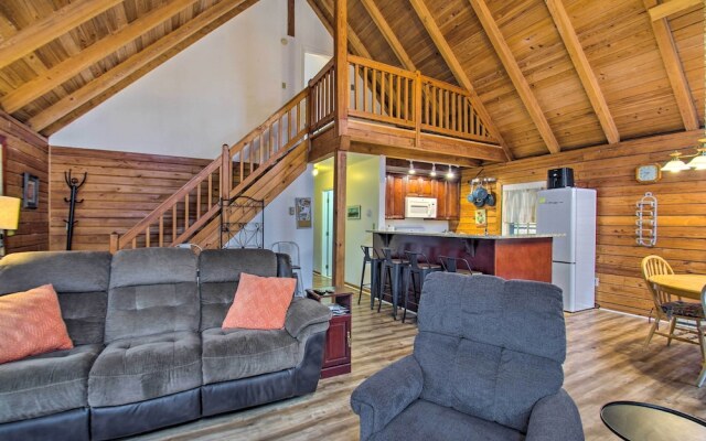 Wintergreen Home w/ Deck - Near Skiing & Hiking!