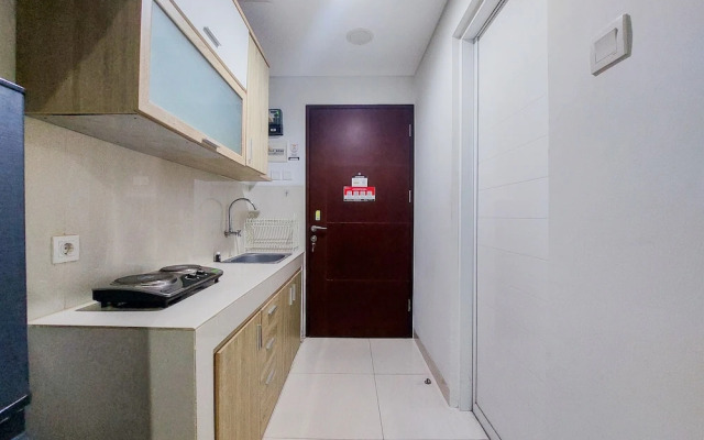 Best and Restful Studio Apartment Springwood Residence Tangerang