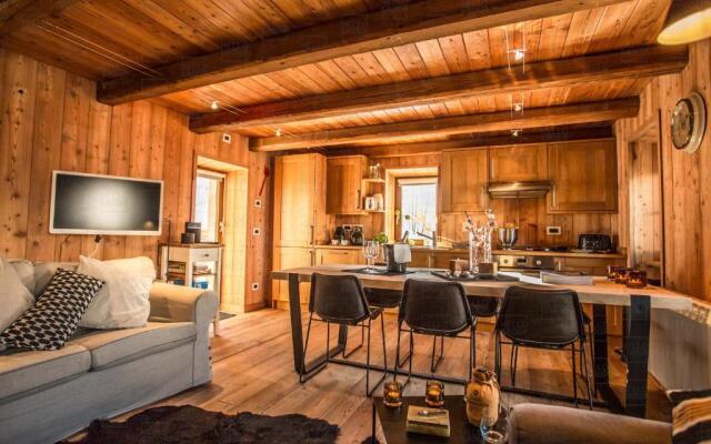 HelloChalet - Chalet D'Alpage Larose