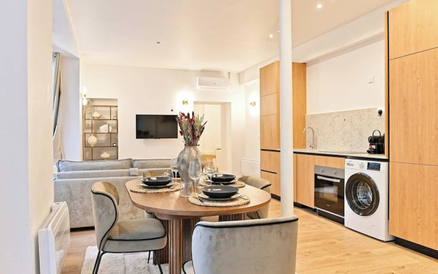 Superb Air-conditioned Flat Galeries Lafayette