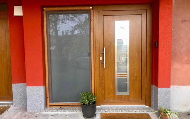 Pri piratski mački - At the pirate cat - Dal gatto pirata