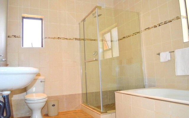 Mount Pleasant - Luxurious 4-bed Villa