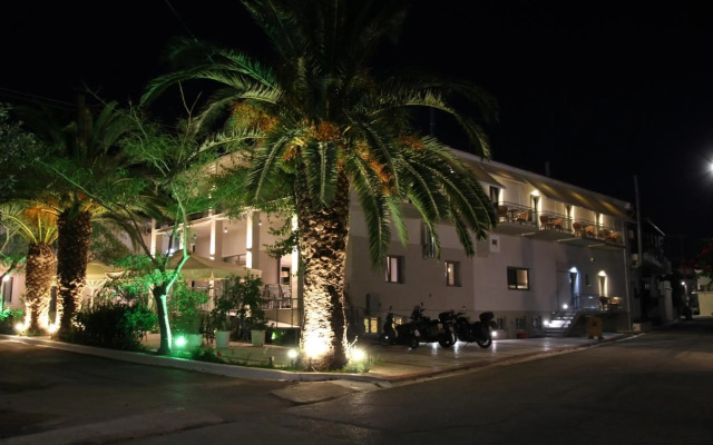 Achilles Hotel