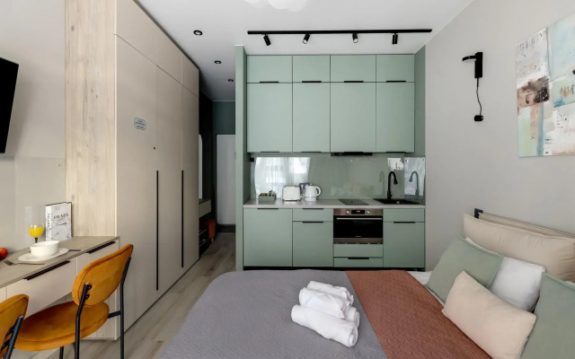 Home24 on Lobanovsky Les street 11
