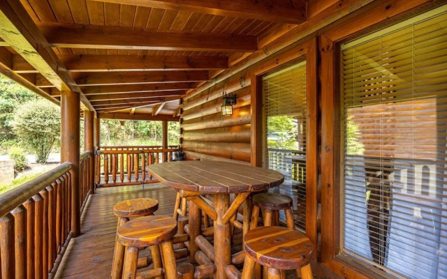 MooseBehaving - Two Bedroom Cabin
