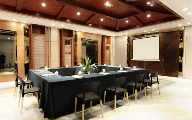 Ramada Meizhou