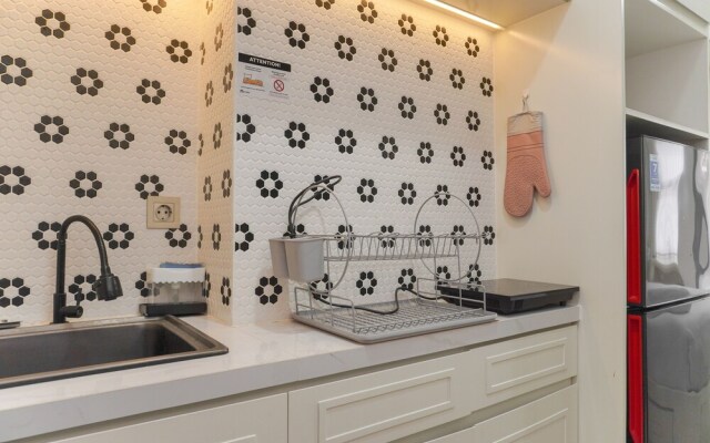 Nice And Simply Look Studio Transpark Cibubur Apartment