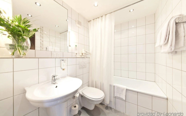 Hotel Maxim Dusseldorf City
