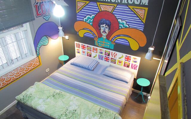 Vila Rock Hostel