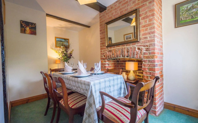 Homelea Cottage