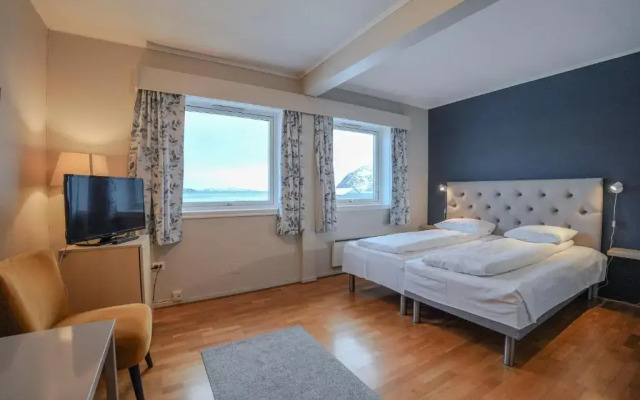 Reisafjord Hotel