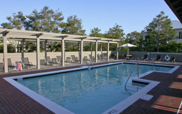 VM 4157 by RedAwning