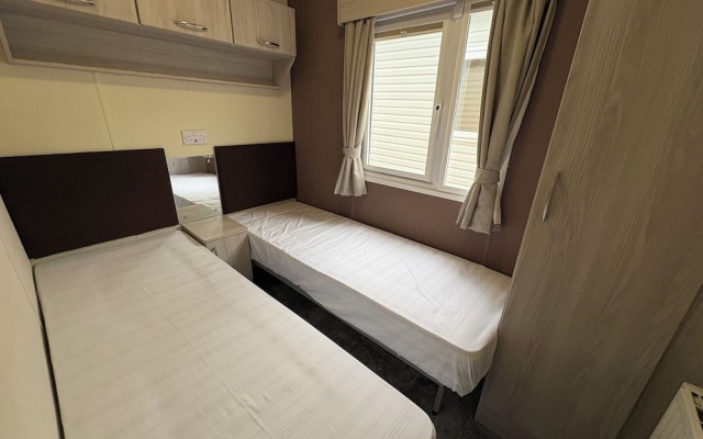Caravan 941