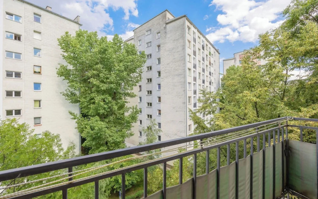 Andersa Apartment near Old Town by Renters