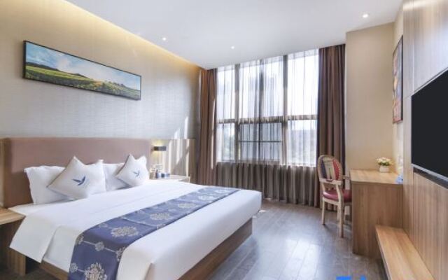 Shenzhen Platinum Times Hotel Apartment (Bagualing Subway Station Branch)
