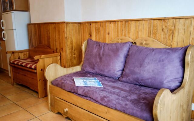 Le 2100 A et B 12731