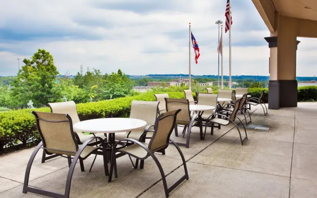 Crowne Plaza Cleveland South - Independence