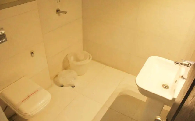 Esan Guest House Varanasi by Goroomgo