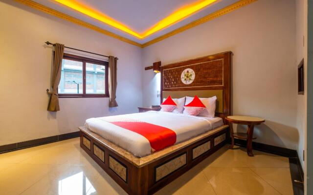 Hotel Karasak Santun by OYO Rooms