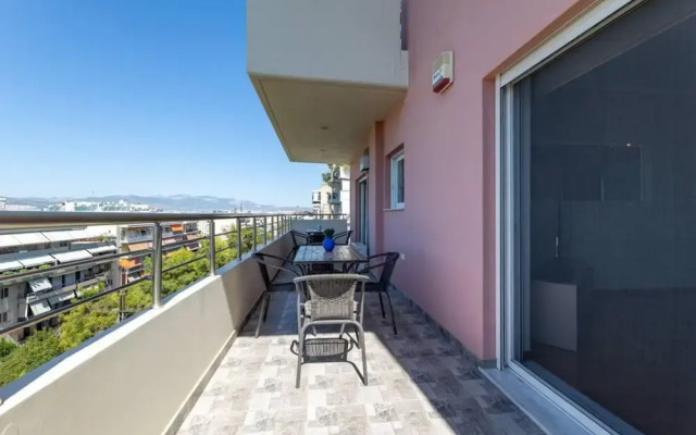 Petralona Dazzling top Floor 2BD AP