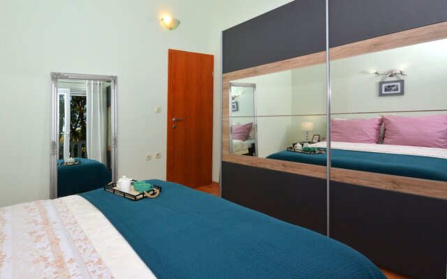 Villa Mr.H