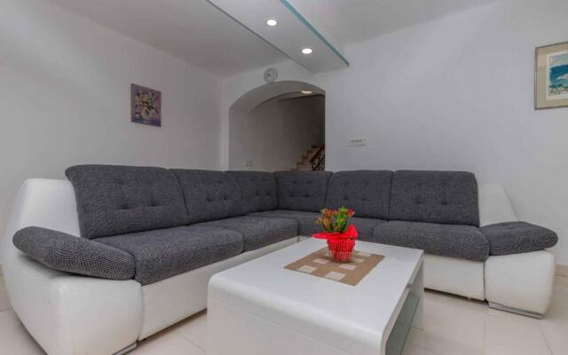 Holiday home in Crikvenica 41380