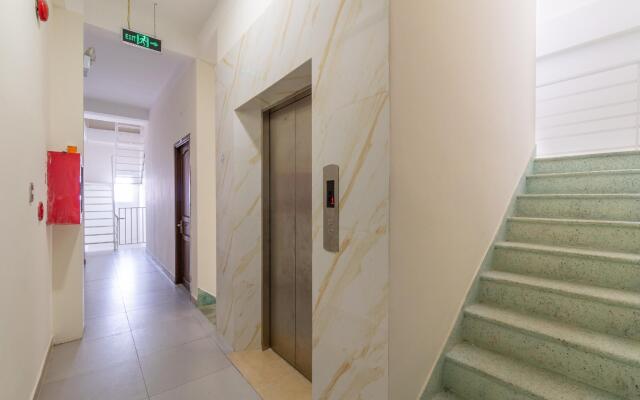 OYO 238 Luxury Motel