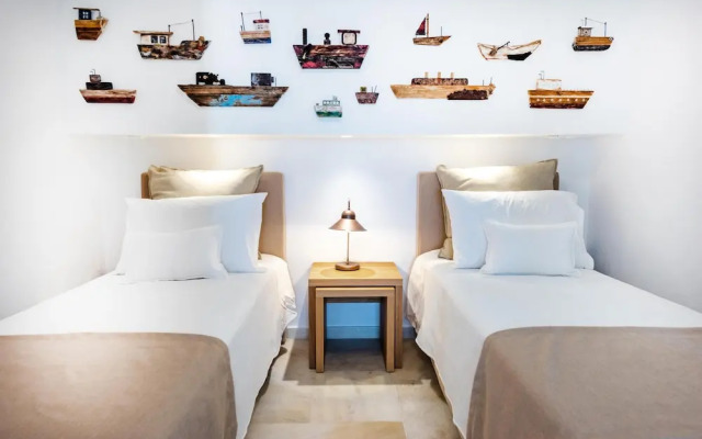 Vathi Bleu Private Villas