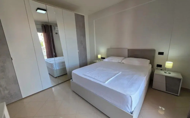 Thomas K Veranda Apartment