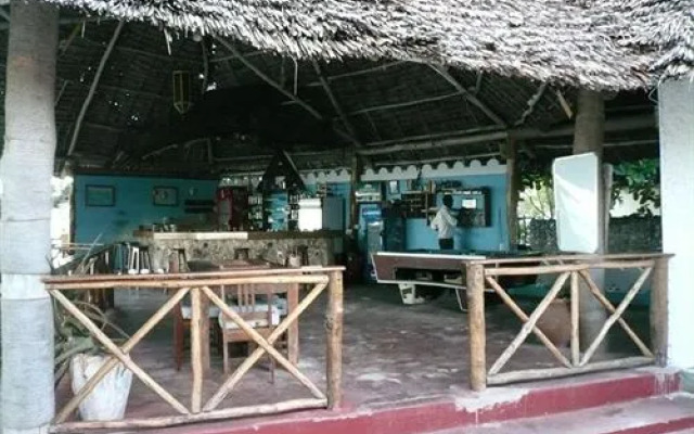 Pakachi Beach Resort & Hotel