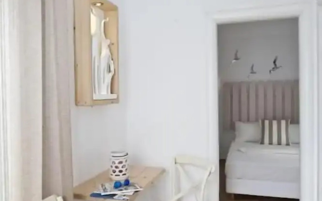 YL Suites