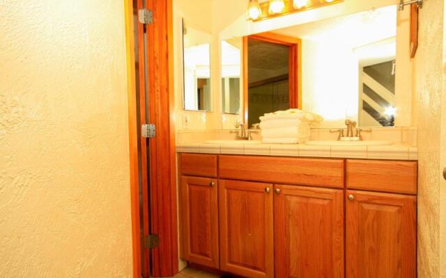 Sierra Park Villas #84