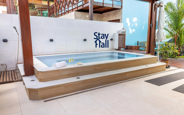 Casa com 4Suítes, churrasq+Piscina privativa-SH014