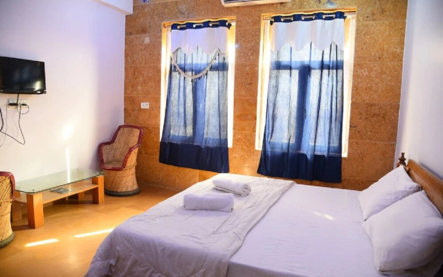 Goroomgo Deep Mahal Safari Jaisalmer