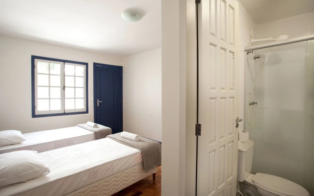 Trem Azul Hostel
