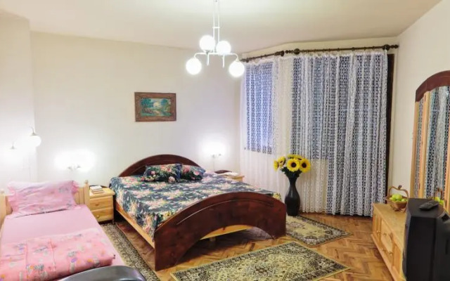 Guest House Mira