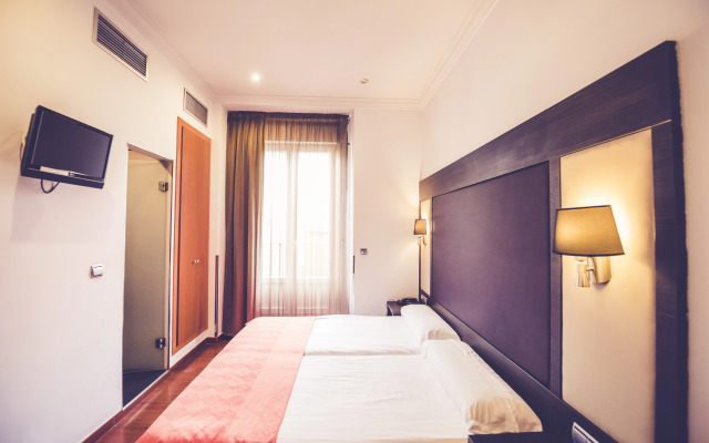 Hostal Sol Los Angeles