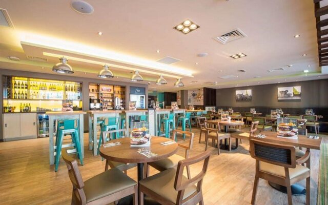 Premier Inn Lichfield City Centre