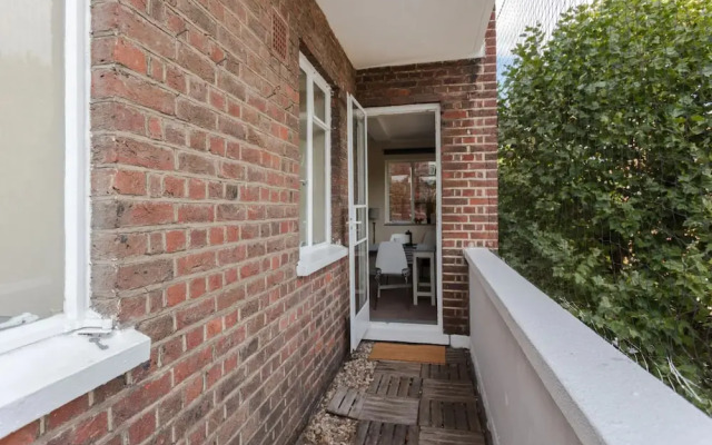 Spacious 2 Bedroom Apartment Near Hampstead Heath