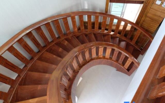 Standard Villa