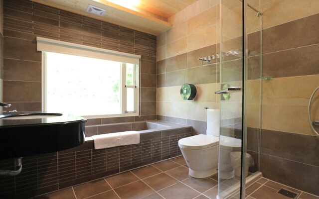 Cai Feng B&B