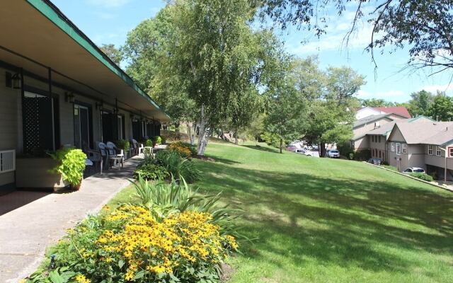 The Glen House Resort