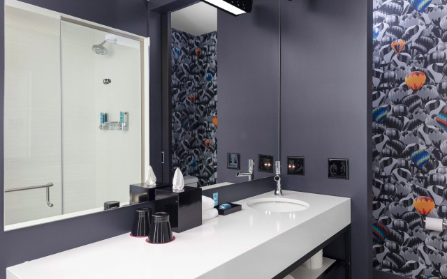 Aloft Glendale at Westgate