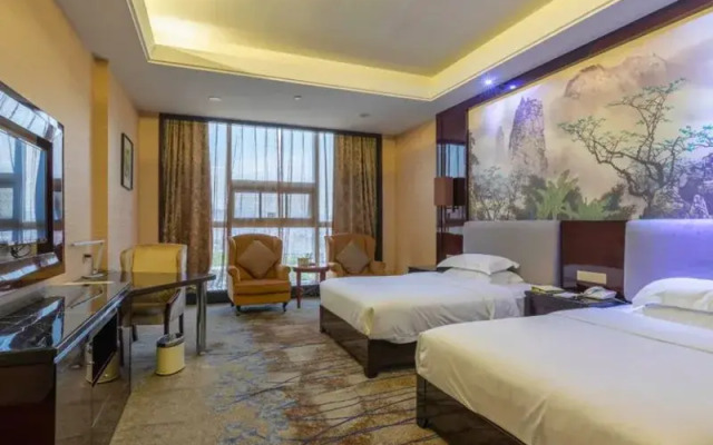 City Garden Hotel