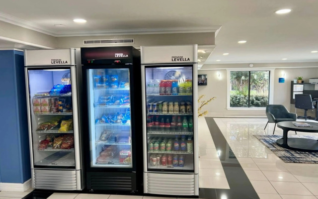 Days Inn by Wyndham Houston