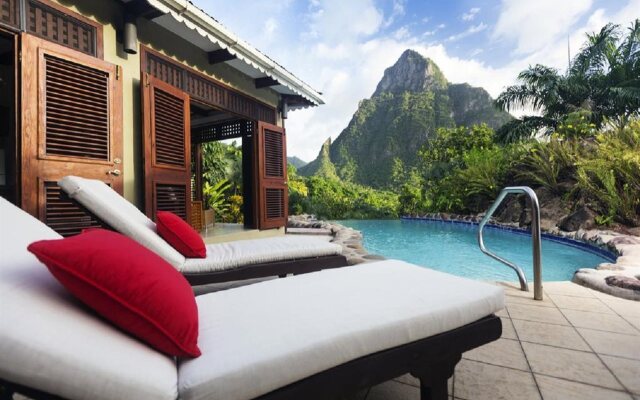 Stonefield Villa Resort